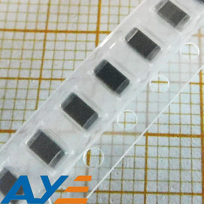 Quality MLCC 1206 SMD Electronic Components Capacitors X5R CL31A107MQHNNNE for sale