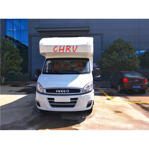 Quality Automatic Transmission RV Caravan Van Foton , Fiberglass Outdoor Camping Car for sale