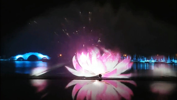 Quality Entertainment Equipment Musical Laser Floating Pond Fountain for sale