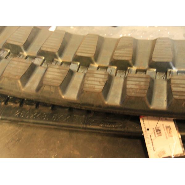 Quality Yanmar Mini Excavator Rubber Tracks 84 Link For Construction Equipment for sale