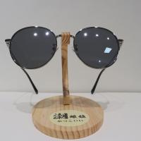 China Round Anti Reflective Sunglasses Silver Mirror Polarized PC factory