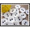 China 2019 fashion new hot sale wholesale black/white colorful 4/2/1 holes knit wholesale flat back cover buttons factory