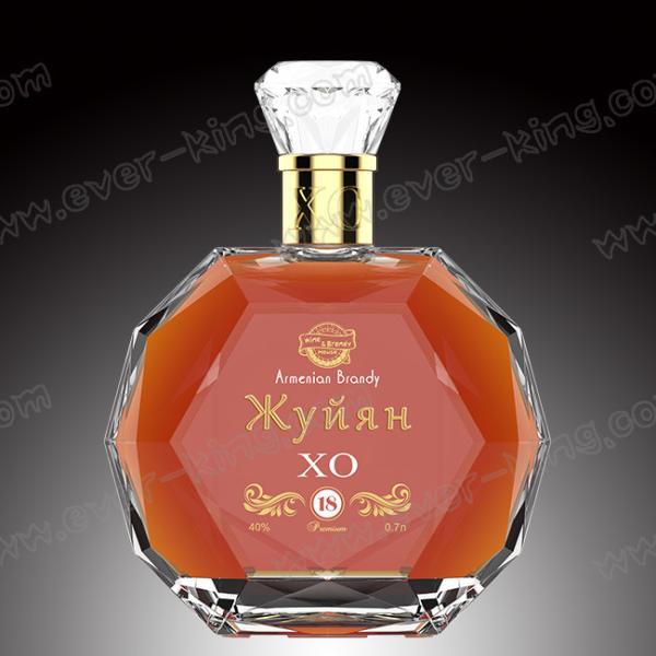 Quality High End Diamond Shape Glass Brandy Bottle Embossed for sale