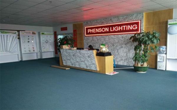 China XT-Phenson lighting Tech.,Ltd manufacturer