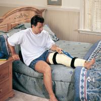 China Universal Orthopedics Neoprene Knee Brace Left And Right factory