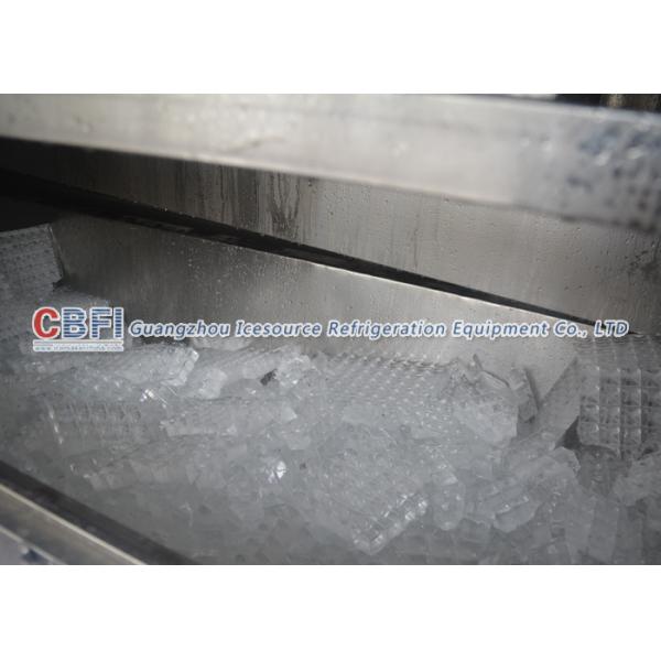 Quality PLC Control Edible Ice Cube Machine With Semi - Automatic Ice Packing System for sale