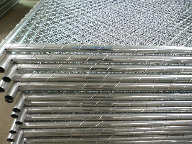 premade chain link fence panels stacking 