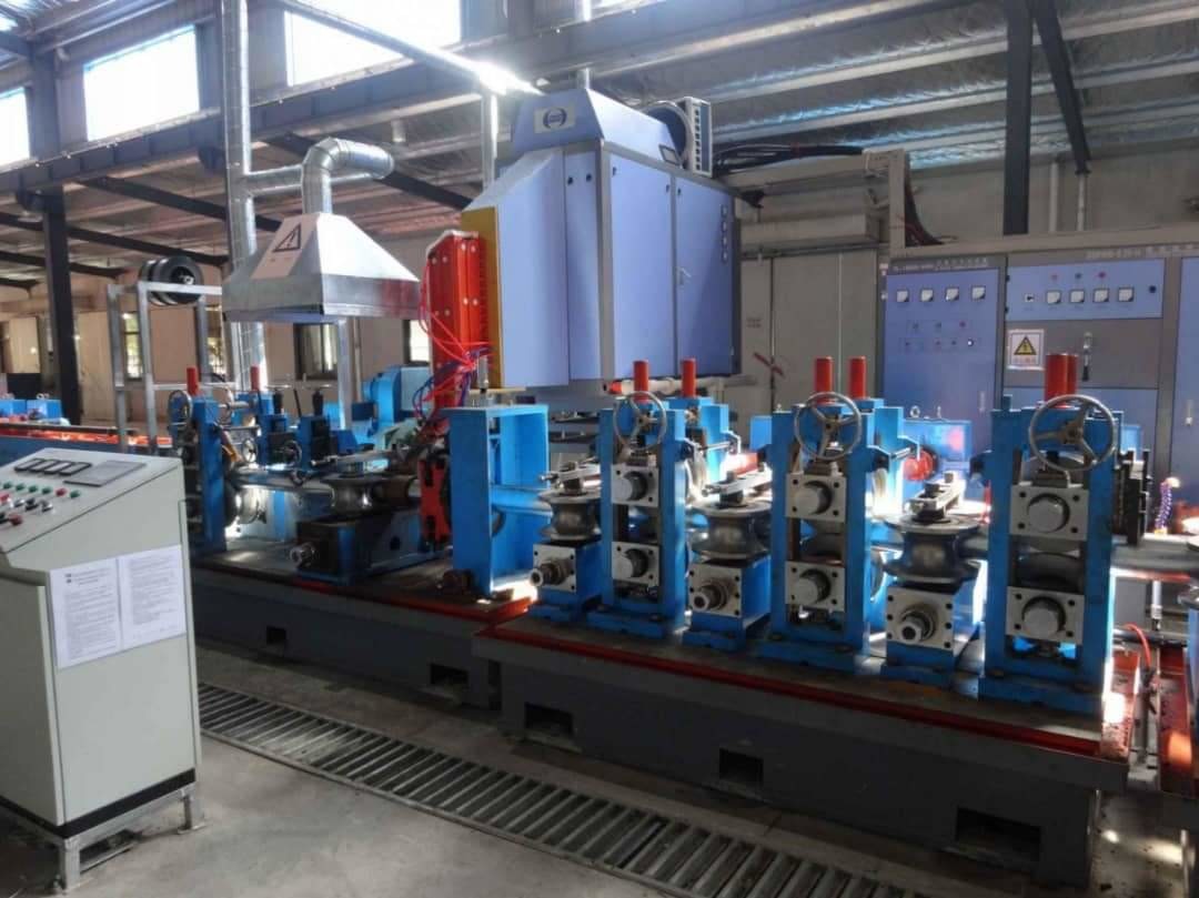 China 8 Inch Pipe Tube Mill Ss Pipe Manufacturing Machine Automatic Guidance factory