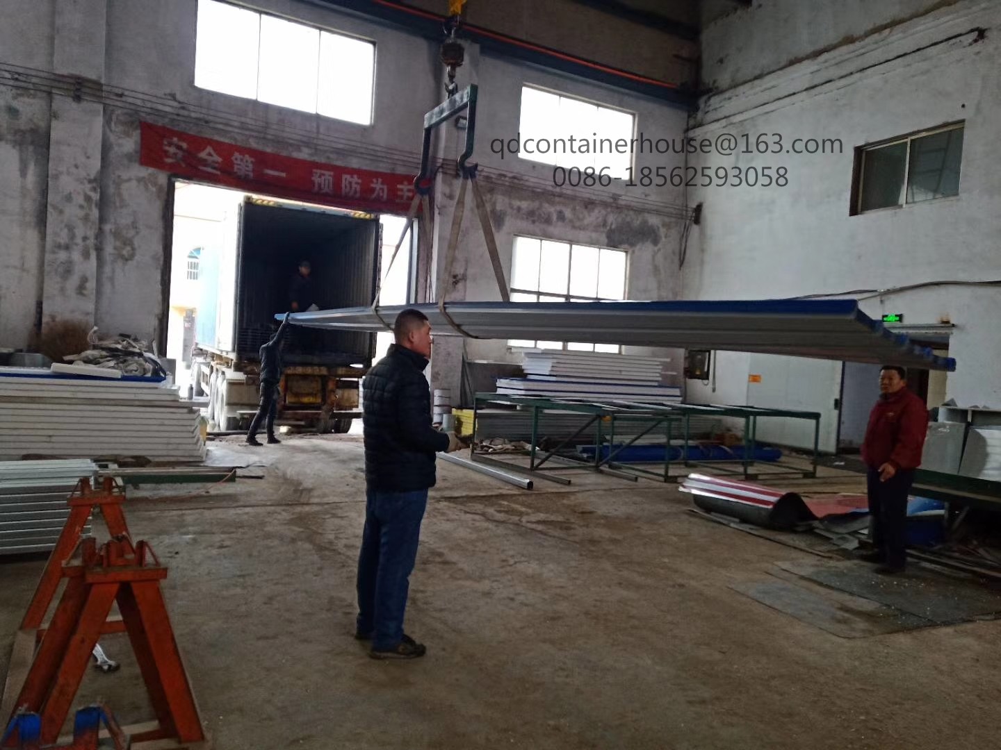 China Prefabricated Flat Roof Steel Workshop Buildings Environment Protection Fabricated Steel Structure factory