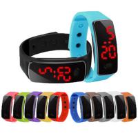 China Led Light Bracelet Children Watch Silicone Rubber Wristband Watch factory