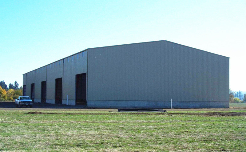 China Pre Engineered Steel Structure Frame Warehouse / Light Steel Structure Metal Sheds factory