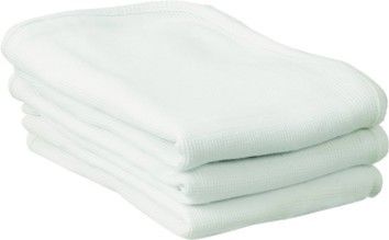 China 76.2*101.6cm Hotel Crib Bed Hotel Baby Crib Cotton Blankets factory