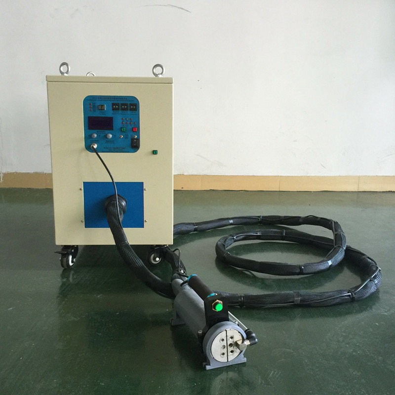 China Portable Industrial Handheld Induction Heater For Stainless Steel Pipe Annealing factory