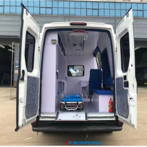 Quality Iveco Ambulance 2800 Mm Wheel Base Ambulance Vans With 90KW Rated Power And 3550 for sale