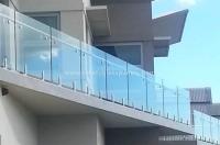 China Frosted Decking Balustrade Glass Heat Resistant Glass Banisters For Homes factory
