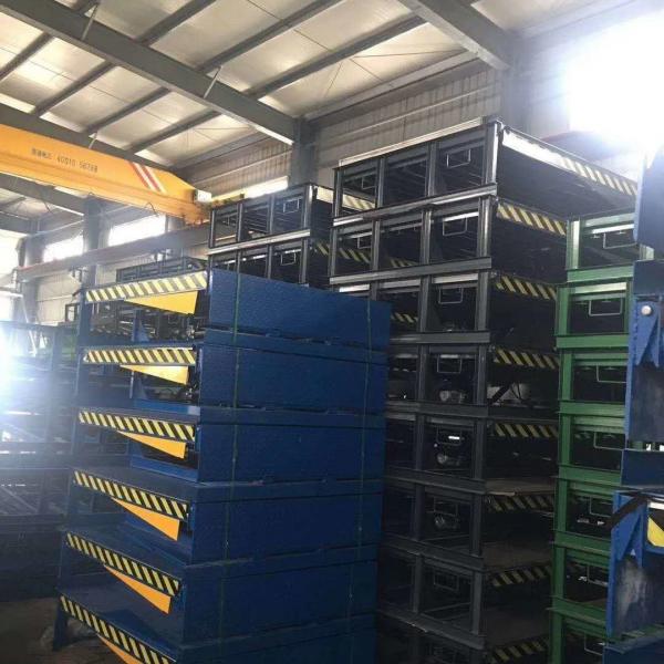Quality Hydraulic Forklift Loading Dock Leveler Container Platform Anti Skid Plate for sale