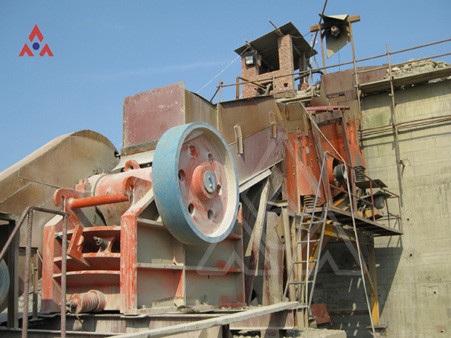 Quality Jaw Crusher Price List In High efficiency Selling Mining Crusher Machine for sale