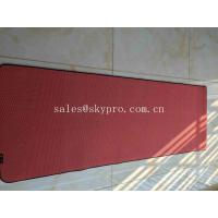 China Comfortable Anti Slip OEM Natural Rubber Yoga Mat Dirt Proof For Promotion for sale