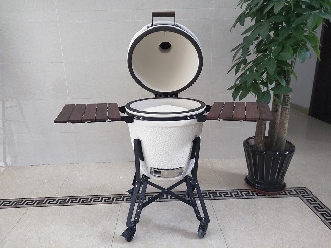 China Special Hinge Urban Charcoal Kamado Grill 22 Inch White Glaze Compleet 57*65cm factory