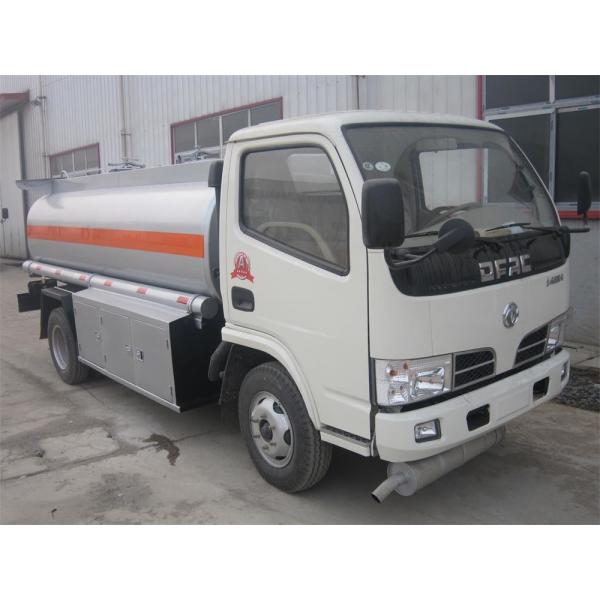 Quality 4000L AGO Oil Tanker Truck White Product Fuel Delivery 3 Tonne Tank Capacity for sale