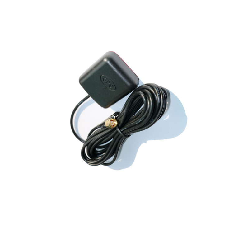 China High Gain 25DBI GPS GSM Network Antenna Ceramic 50ohm Impedance With Magnetic Base factory