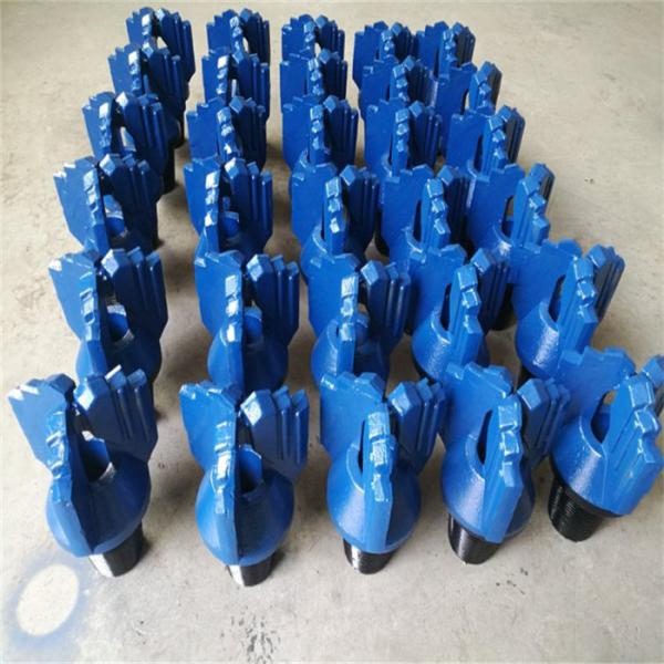 Quality Alloy Steel Drag Bit Rotary Drill For Construction Engineering for sale