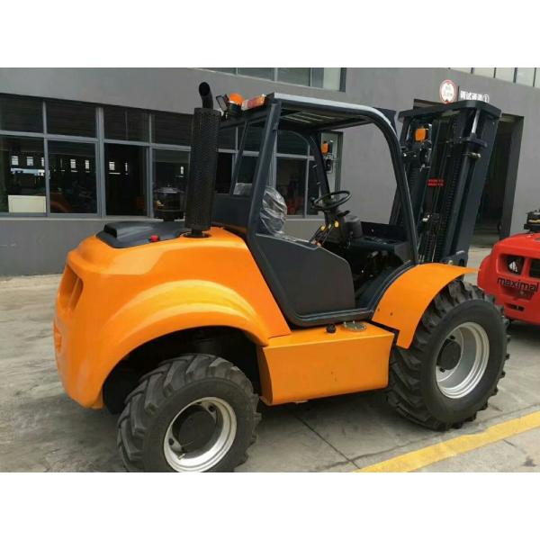 Quality Compact Structure Rough Terrain Forklift 4 Wheel Drive Forklift High Performance for sale