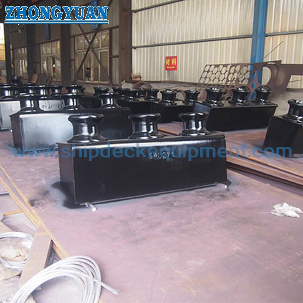 Quality CB39 Type C Casting Steel Casting Iron 3 Rollers Fairlead Ship Mooring Equipment for sale
