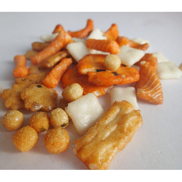 Quality Chinese Snack Manufacturer Good Tasty Snacks Rice Crackers Richy Mixed Rice Cracker for sale