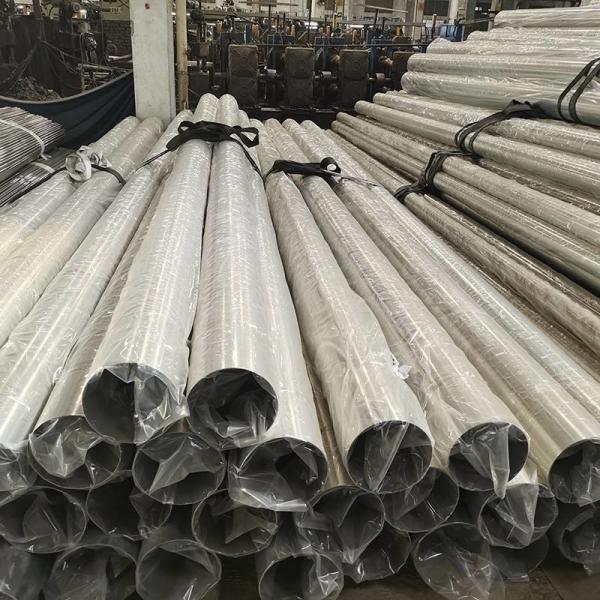 Quality A106 Gr B Sch 40 Schedule 80 Mild Steel Seamless Pipe Galvanized for sale