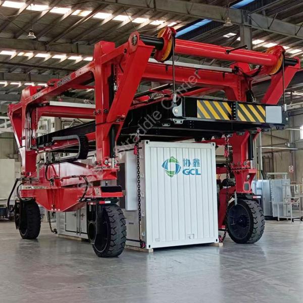 Quality Diesel/Electric Container Straddle Carrier with Advanced Safety Features for sale