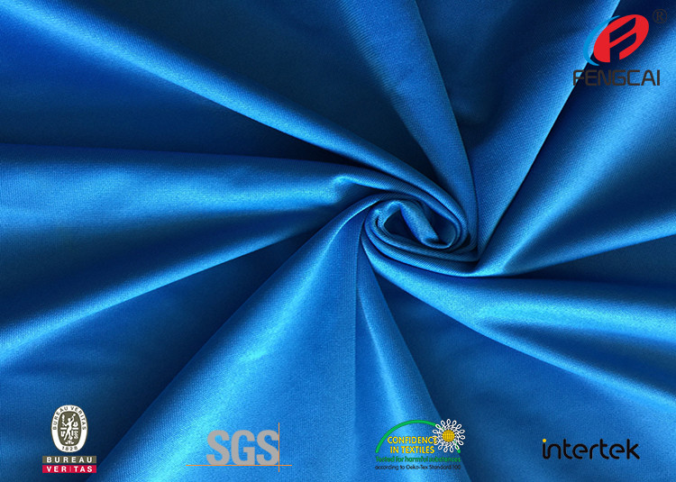 China Durable 100 Polyester Tricot Fabric , Dark Blue Knitting Fusible Interlining Fabric factory