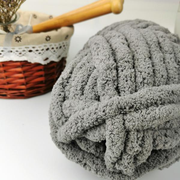 Quality Chunky Hand Knitting Chenille Yarn Soft Loop Puffy 100% Polyester Blanket Big Crochet Yarn for sale