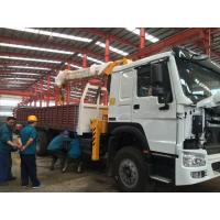 China Telescopic Boom Truck Mounted Crane / 12 Tons Cargo Mounting Crane ZZ1257M4341W factory