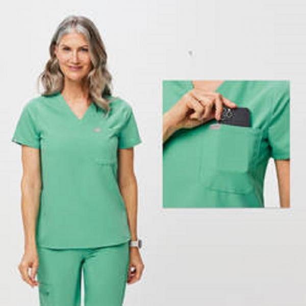 Quality OEM Service Custom Logo Solid Color Stretch Fashionable Medical Nursing Uniform for sale