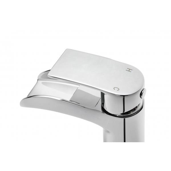 Quality Single Handle Sink Faucet Tap Polished Deck Mounted Bathroom Basin Taps for sale