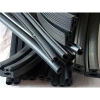 China Automotive Windscreen EPDM Rubber Extrusion Seal Anti-Ultraviolet Radiation factory