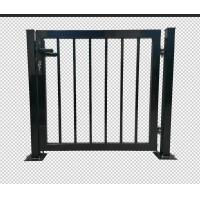 China Antirust And Corrosion Metal Garden Fence Gate Door Wire Mesh factory