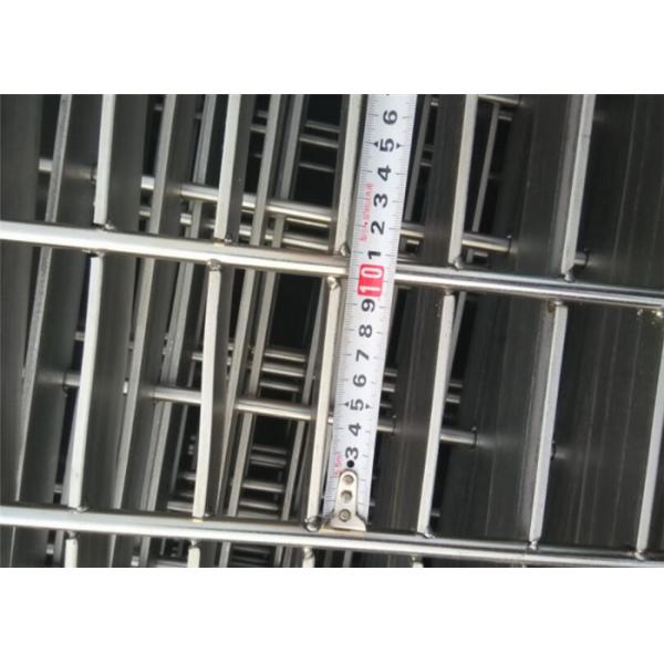 Quality Lightweight Carbon Steel Walkway Grating Black / White Great Load Bearing Capacity for sale