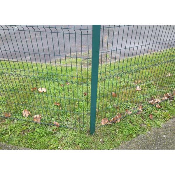 Quality Galvanized RAL6005 Green V Mesh Fencing 2.5m Width Round Post for sale