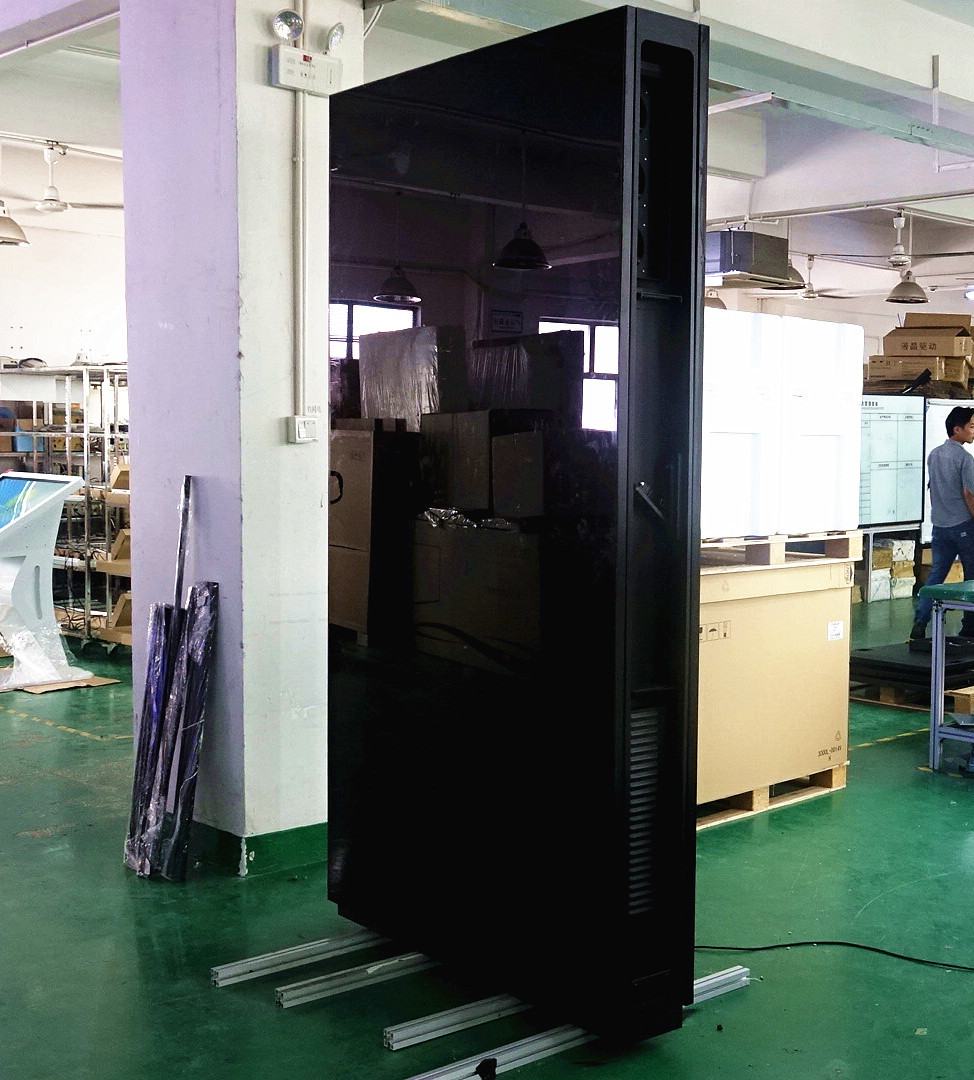 China Multi Size Outdoor Floor Standing LCD Advertising Display Outdoor Digital Kiosk factory