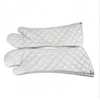 China Colorful  Silver Oven Mitts  Heat Insulation  Soft Feel Flexible Operation  for sale