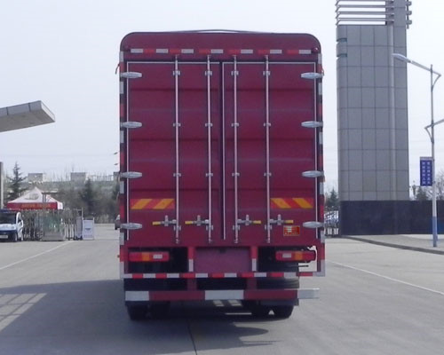 Quality Dayun heavy-duty cargo transport truck diesel four-axle 3 seats 8×4 manual for sale