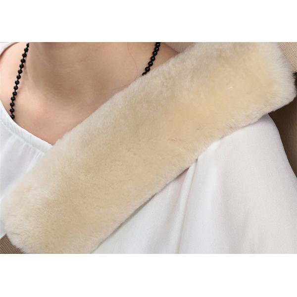 Quality Fleece Seat Belt Pads For Toddlers , Comfortable Sheepskin Shoulder Strap Covers  for sale
