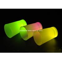 China Plastic Glow In The Dark Party Cups Personalized , Wedding Favors Beer Drinking Led Party Cups  Flashing factory
