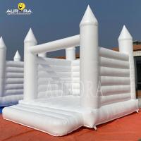 China Indoor Inflatable Bouncy Castle White Wedding Jumping Castle Bounce House factory