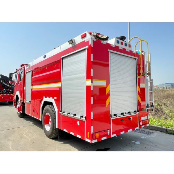 Quality HOWO 8 TON Foam Fire Truck 228kw 6x4 For Fire Fighting Emergency Rescue for sale