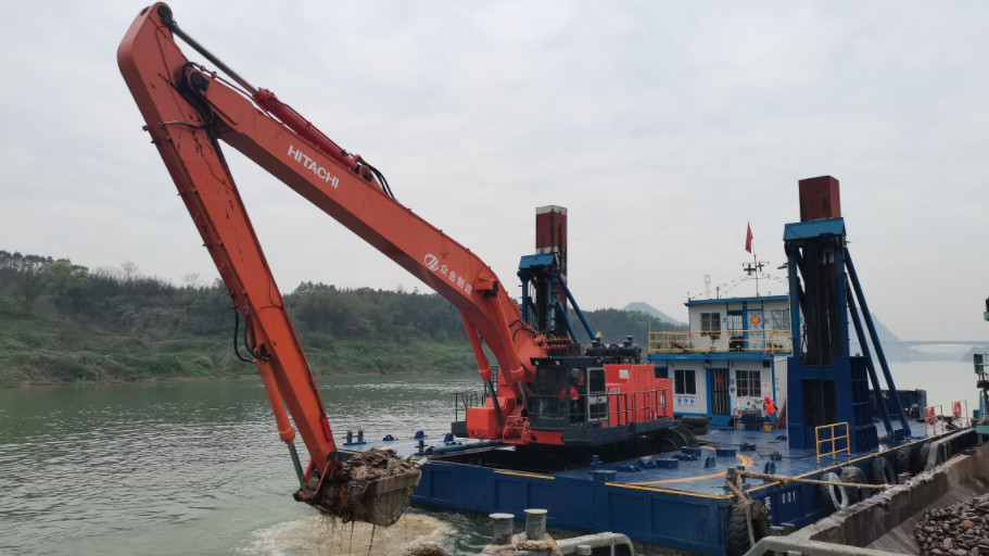China Excavator Long Reach Boom , Excavator Long Reach Attachment For Hitachi Doosan factory