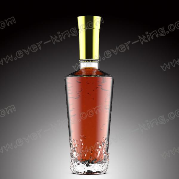 Quality SGS Screw Sealing 750ML Flint Glass Empty Whiskey Bottles for sale