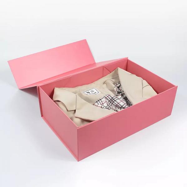 Quality Plain Size Magnetic Gift Box Pink White Black for sale